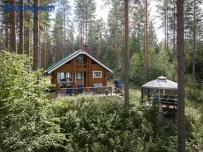 Cottage with Hot tub and Sauna - Image 1