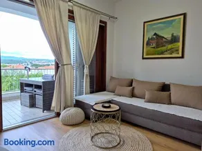 TIZA Apartments - Image 4