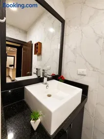 Moderno Apartamento Familiar en Zona Exclusiva - 2 habitaciones - Image 5