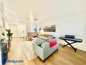 Tranquil Getaway - Image 3