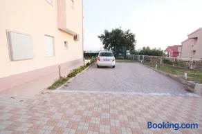 Apartments A&G - Image 4