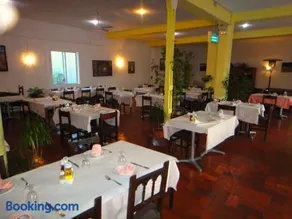 Pensión Restaurante Llançà - Image 4