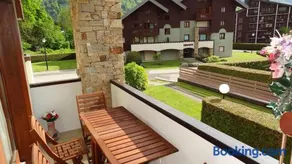 Recently Refurbished Apartment Walk to Samoëns Village - Image 1