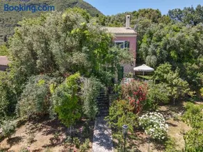 Riza Stone Cottage, romantic house, pet friendly - Image 2
