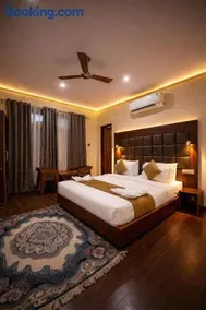 Hotel Belvior Estate - Image 3