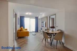 R&M Residence - Image 4