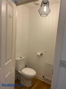 Stunning 2BR house in Colchester - Image 2