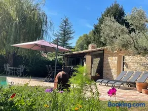 FUVOLEA, Maison de vacances à 15 min du centre d'Aix-en-Provence, piscine chauffée en saison - jardin - parking privé gratuit - Image 3