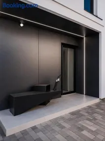 Villa9eleven - Image 3