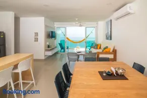 Magico Apartamento Frente al Mar 3 Habitaciones AR91 - Image 5