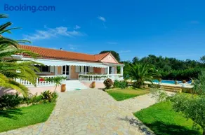Villa Halikounas - Image 1