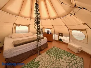 North Shore Glamping Camping Laie, Oahu, Hawaii - Image 2