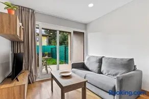 2 Jardin 2 - El Sablon - Image 3