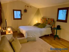 Chambre au calme dans maison avec vue - Image 1