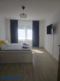Simple Modern Apartment - Image 2