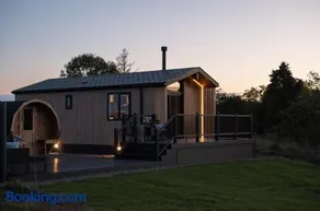Old Fargie Lodges - Image 1