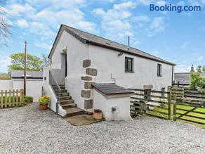 2 Bed in Camborne oc-oldmm - Image 2