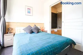 Penthouse 3-bedroom apartment, mountain views, large terrasse, piste access - Image 2