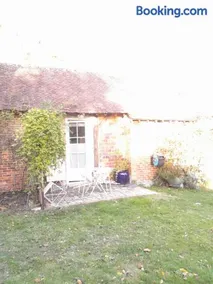 Chez Santia - Image 1