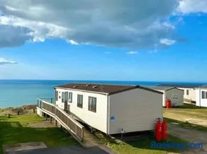 Seaview Caravan, Perran Sands - Image 2