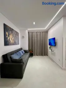 Edificio AUSTIN 179, 1 quarto 1 suite, garagem, wifi, Ar, churrasqueira, 600m da praia, 17 andar - Image 3
