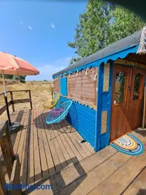 Tiny House Roulotte pleine campagne dans ferme biologique - Image 4