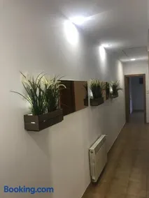 Piso céntrico con Parking a 20min de Barcelona - Image 2