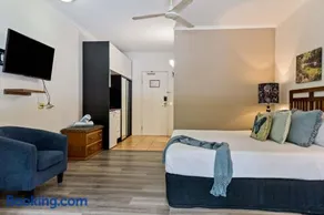 Studio Apartments At TreeTops Port Douglas - Image 5
