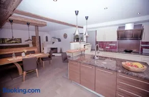 Inn-Apartments - Image 1