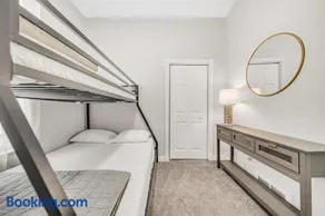 Cozy Buffalo Getaway Minutes to Downtown & Bills Stadium - Image 5