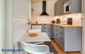 Lovely Home In Vänersnäs - Image 5