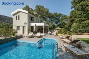 Villa Nature, Heated Pool - Image 1