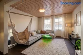 Bright Nordic Apartment - Free Parking - 4 Guests - Close to City Center - Image 1