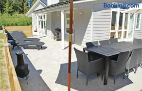 Four-Bedroom Holiday Home Ebeltoft With A Fireplace 04 - Image 4