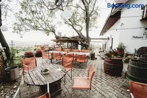 Inhauser Pincészet&Guesthouse&Restaurant - Image 4
