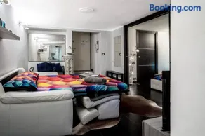 Spinola Palace Apartment - Image 2