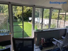 Central Sevenoaks townhouse - Image 1