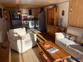 Chalet Cyclamens, 65m2 plein centre - Jardin, WIFI & parking! - Image 4