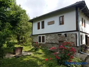 Vitanova Guest House - Image 2