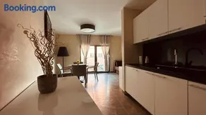 Villa Jessica Apartments - Image 2