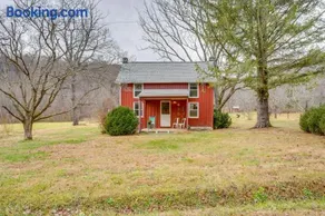 Chateau Merlot - Private Appalachian Cottage - Image 1