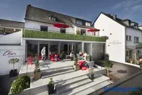 Claes Weinquartier - Appartements & Wine by Niko Schmitt - Image 3
