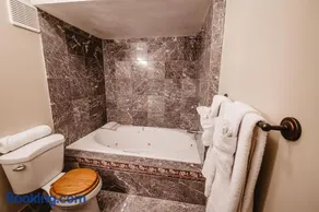 The Watermark Suite - Downtown - Image 3