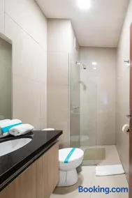 Equipetrol Suites apart hotel - Image 5