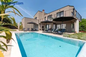 Villa Perlin - Image 2