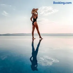5 stars 2 bedrooms villa BLUE DREAM village Pisak Croatia - Image 2