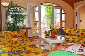 Welcome to Casa Viva Mexico 3-bedrooms 2-bathroms 6-Guests close to Shoping Center & Beach - Image 3
