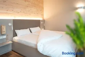 RELAXANS Hotel - Image 1