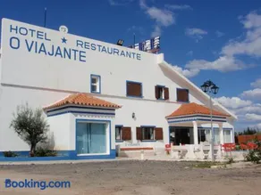 "O Viajante" Low Cost Hotel - Image 1
