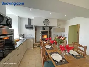 Maison restaurée avec charme à Domfront, animaux admis, wifi, près des pistes cyclables - Image 4